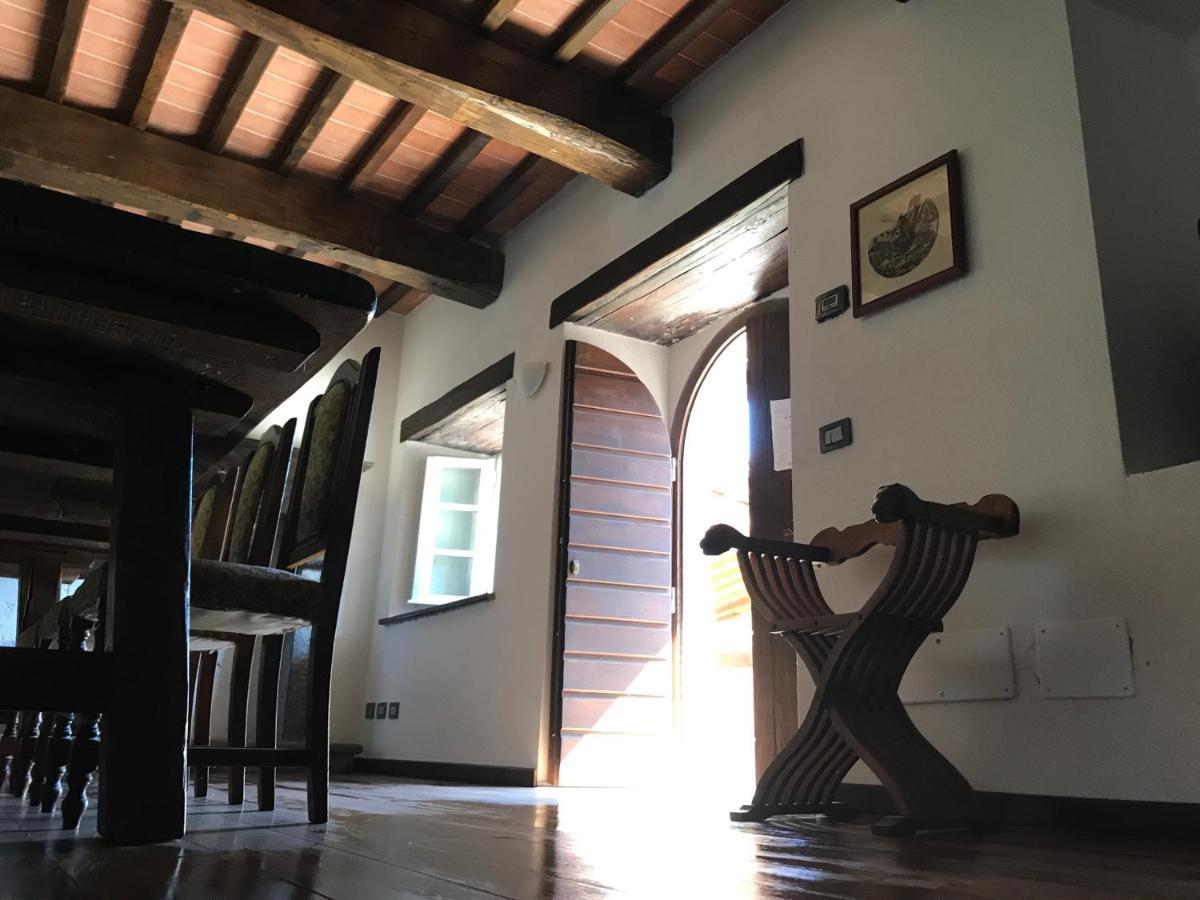 Il Pianetto Villa Pieve Fosciana Luaran gambar