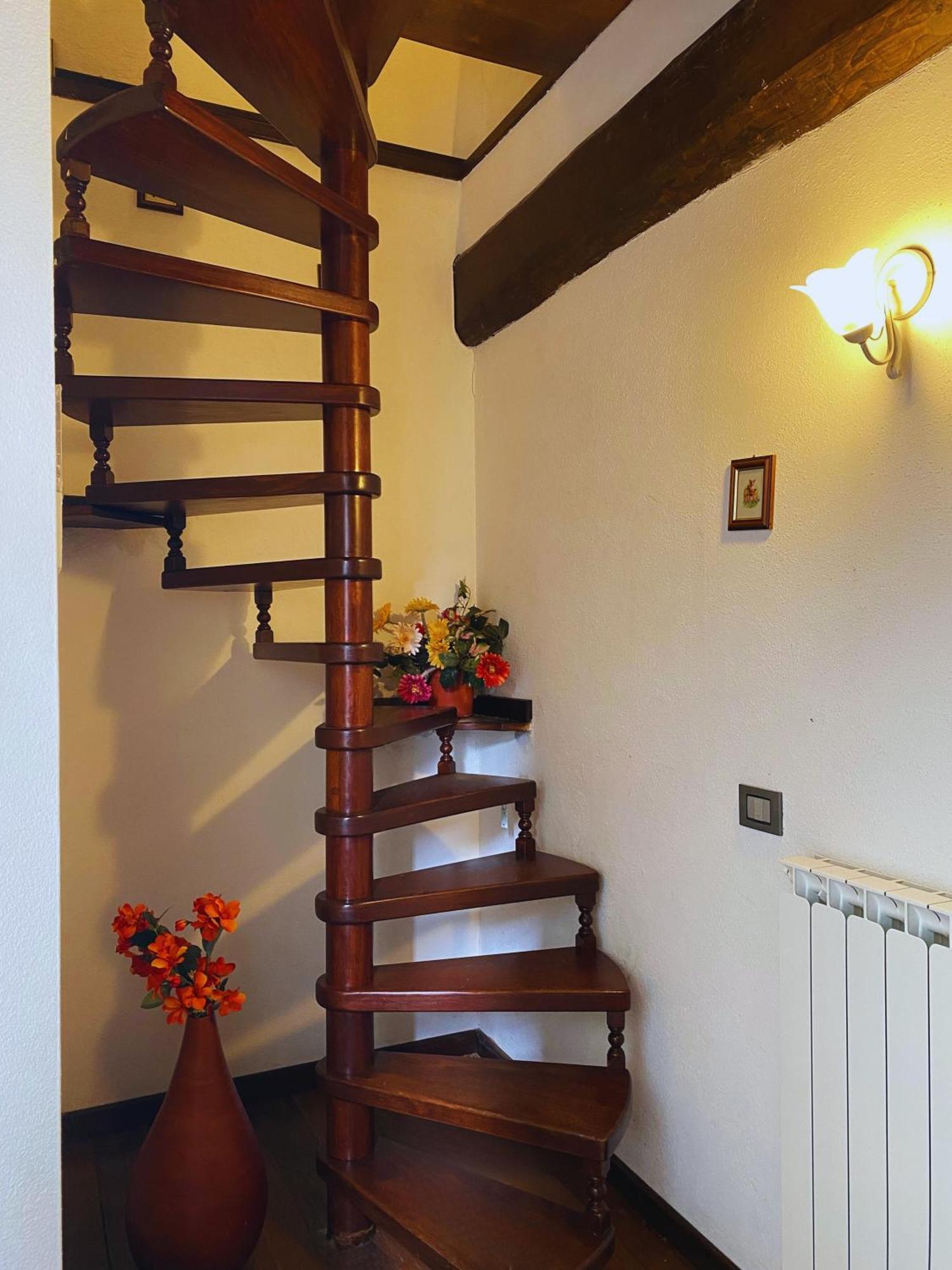 Il Pianetto Villa Pieve Fosciana Luaran gambar