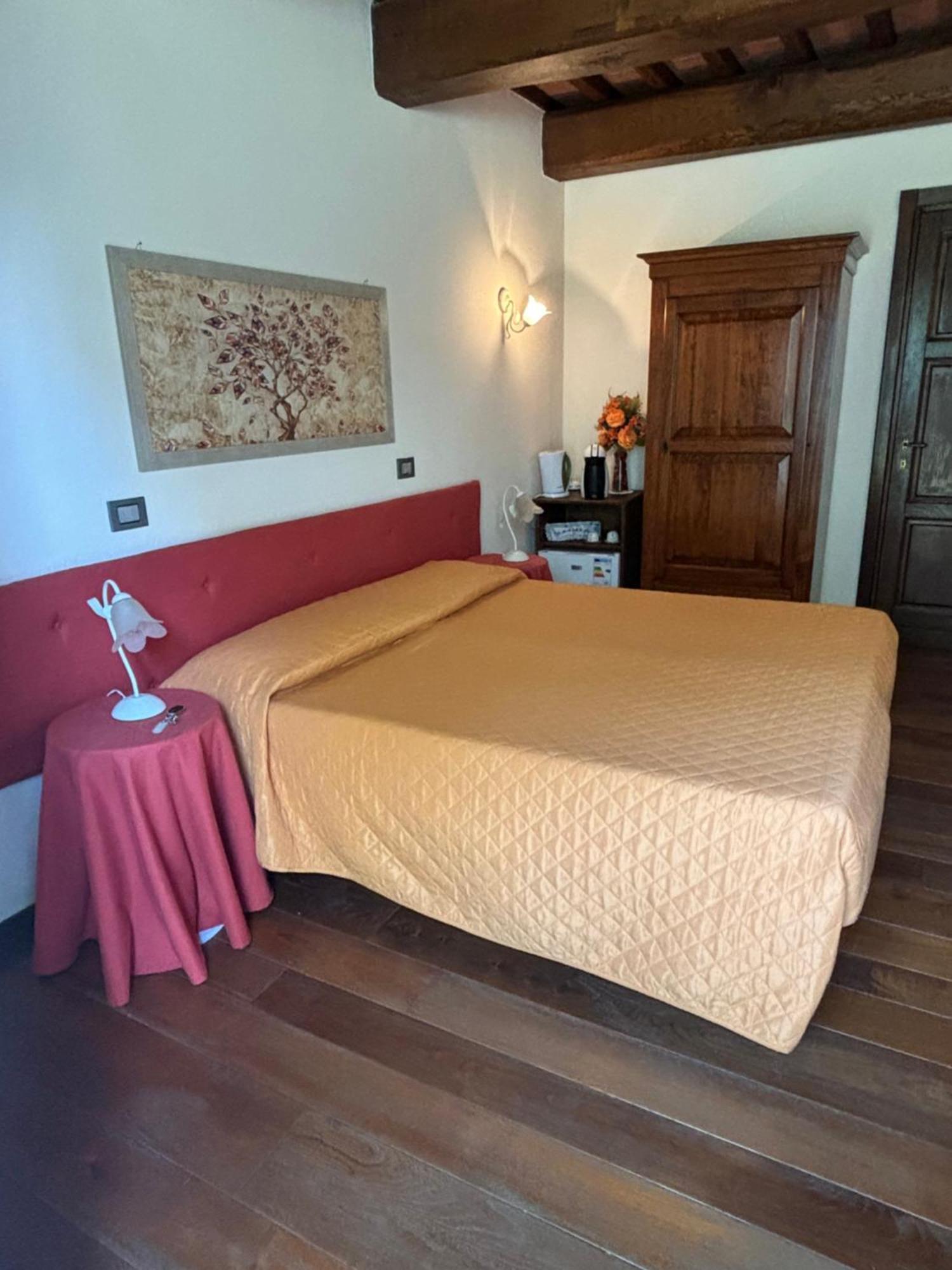 Il Pianetto Villa Pieve Fosciana Luaran gambar