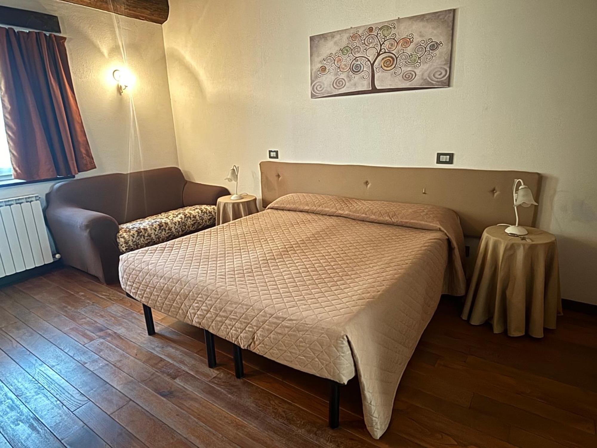 Il Pianetto Villa Pieve Fosciana Luaran gambar